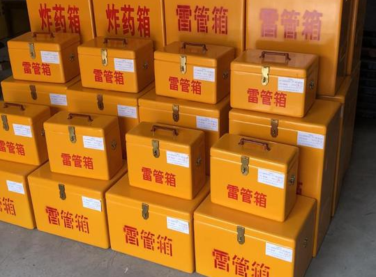 如皋玻璃钢雷管箱的使用寿命一般是多少？